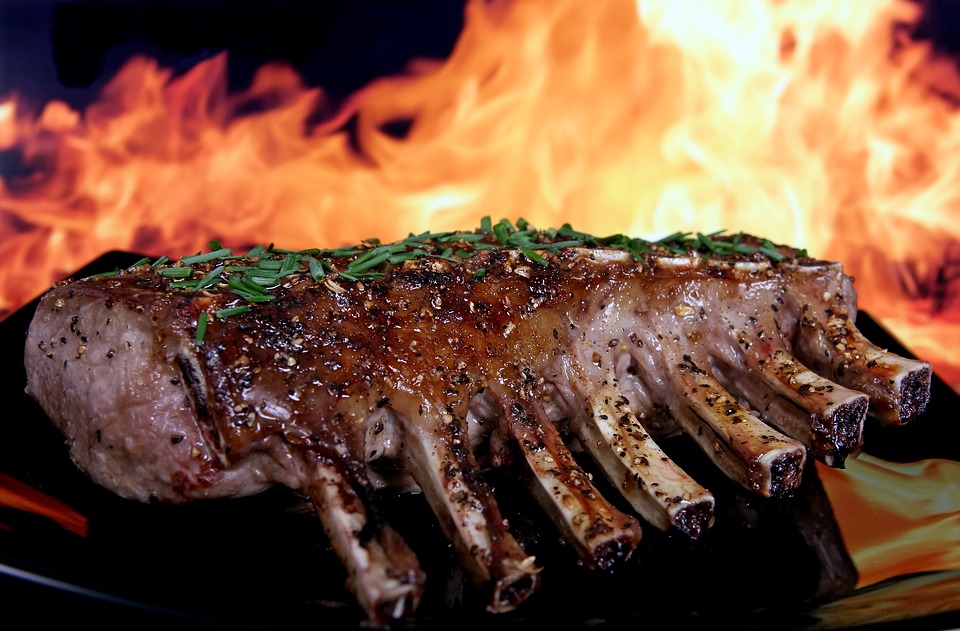 Catering Halal Kambing Guling di Seputaran Manado