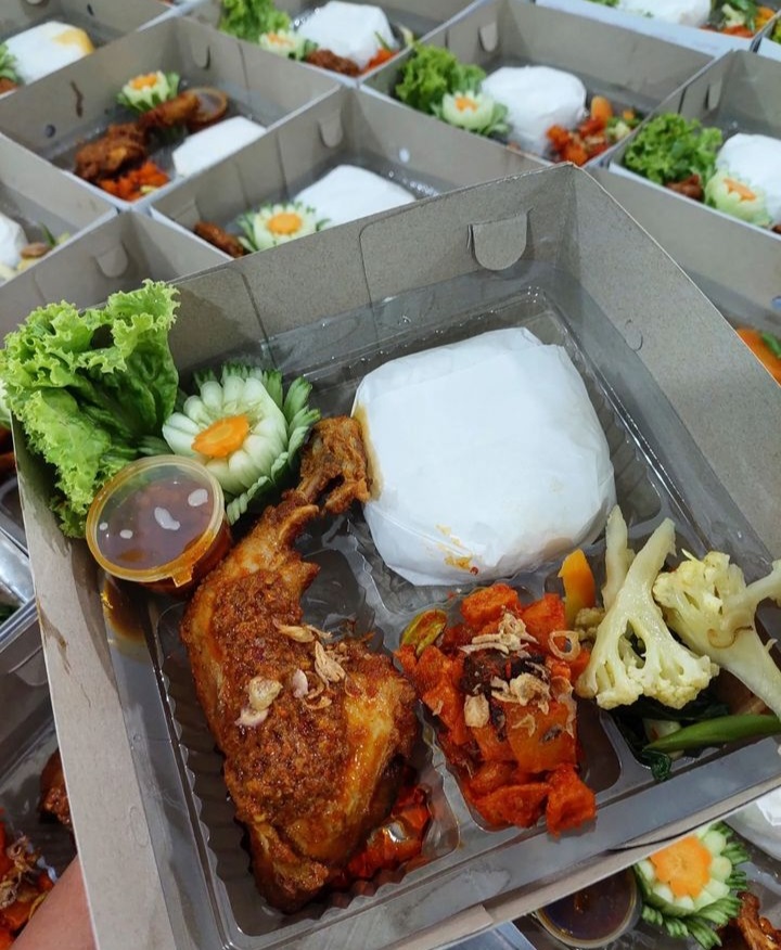 Paket Hemat Catering Nasi Kotak Di Manado