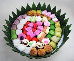 Catering Tumpeng Kue Di Manado Untuk Syukuran HALAL