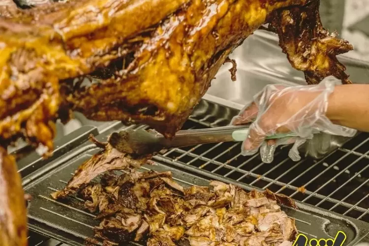 Kambing Guling Halal Terbaik Manado Dijamin Lezat